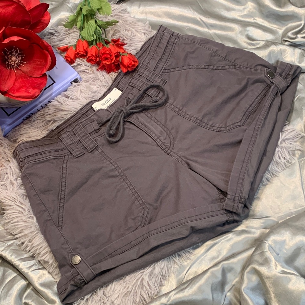 🌹Vintage Y2K Hollister • Low - Rise Classic Charcoal Drawstring Utility Shorts